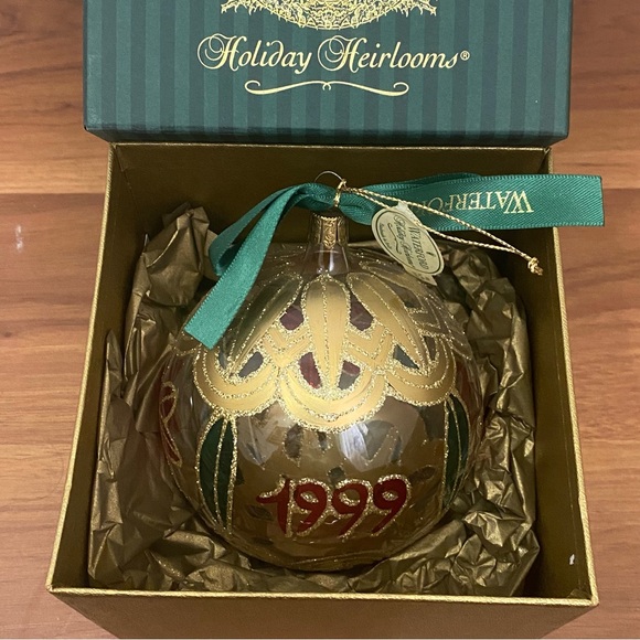 Vintage1999-2000 WATERFORD Holiday Heirlooms Celebration Ball Handblown Ornament - Picture 1 of 16